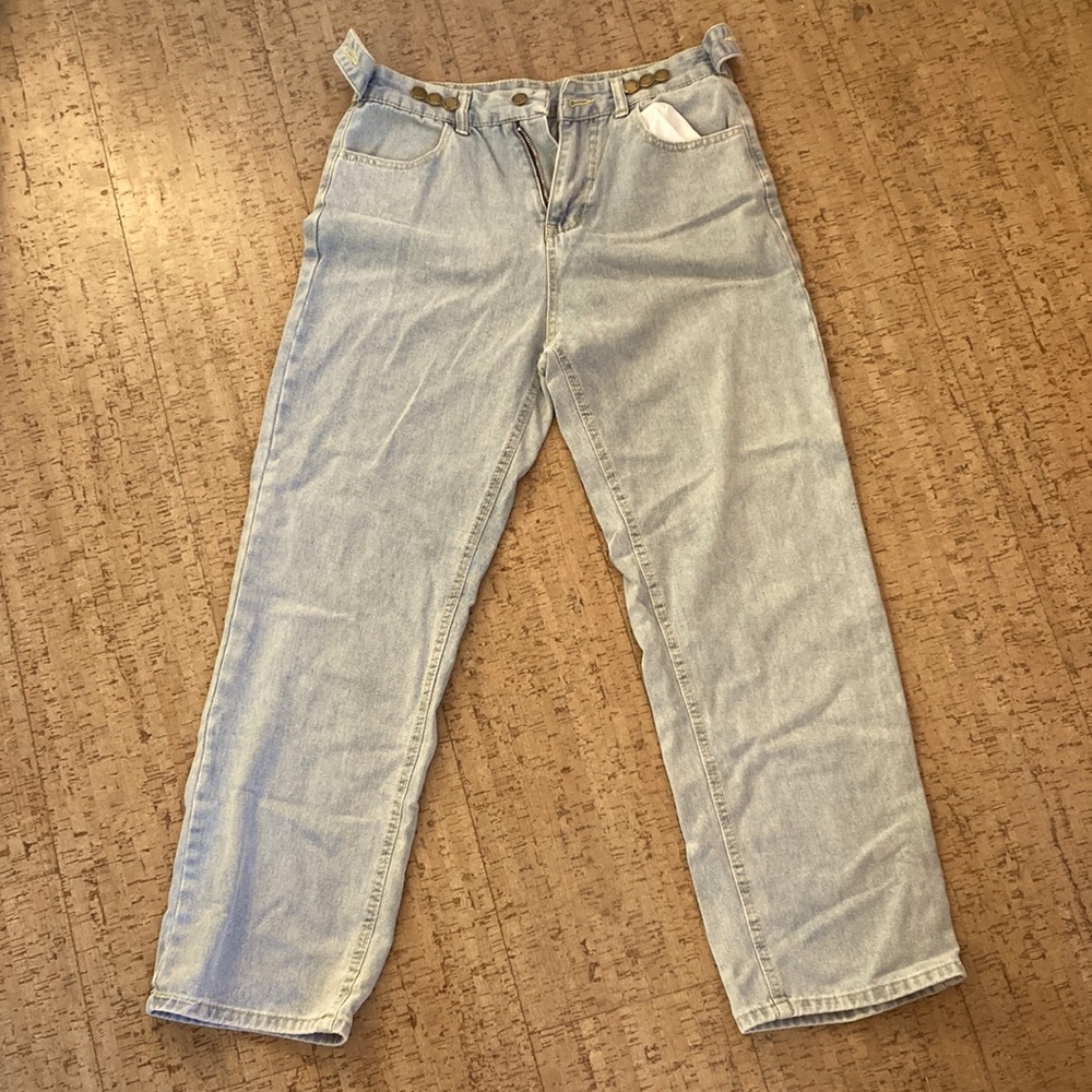 Women’s Jeans size large, adjustable waist